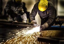 خسارت 6 میلیارد دلاری صنایع در پی قطع برق