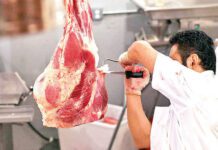 گوشت قرمز 15 هزار تومان گران شد قیمت گوشت در میادین میوه و ترهبار ۵۰ درصد بالا رفت