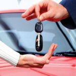 چرا بازار خودرو همپای افت دلار نریخت؟/قدرت چانه زنی مشتریان بالا رفت
