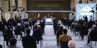 جمعی از تولیدکنندگان با رهبر انقلاب دیدار کردند