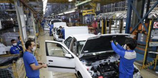 برنامه ریزی دوباره برای واگذاری بلوکی سهام ایران خودرو و سایپا خودرو