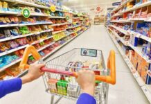 فروشگاههای زنجیرهای «تولید» را به اسارت گرفتهاند