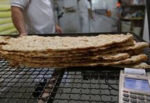 نان تا پایان سال گران نمی شود نان