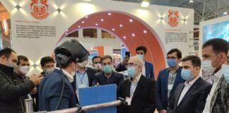 بازدید اعضای انجمن معدن از غرفه شرکت ملی مس