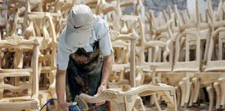 تامین انرژی صنایع کوچک در اولویت قرار گیرد