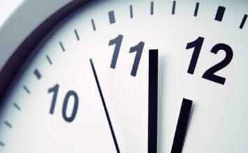 بخشنامه تغییر ساعت کاری ادارات از اول دیماه ابلاغ شد