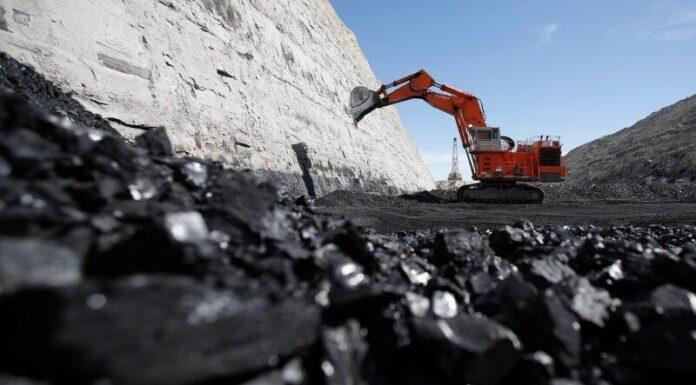 بازار زغالسنگ در نقطه حساس