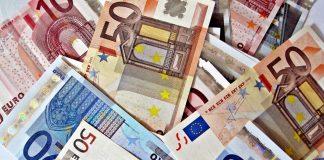 ارز ترجیحی کالاهای اساسی حذف نمیشود