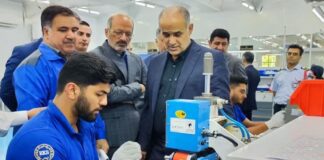 تامین قطعات از منابع داخلی اولویت ایران خودرو است