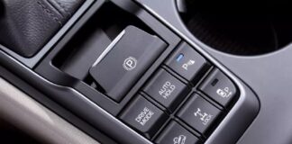 حذف و اضافه کردن یک آپشن بهانهای برای افزایش قیمت خودرو