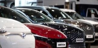 واردات خودرو در انحصار ۲۰ شرکت