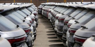 پایان مهلت وکالتی کردن حساب اعلام شد واردات خودرو