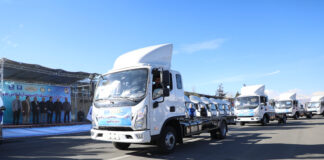 تحویل هزار دستگاه کامیونت آرنا پلاس به وزارت کشور