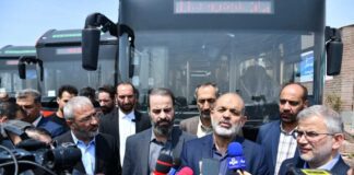 آغاز رسمی بهرهبرداری از ۴۰ دستگاه اتوبوس برقی ایران خودرو دیزل در شهر کرج