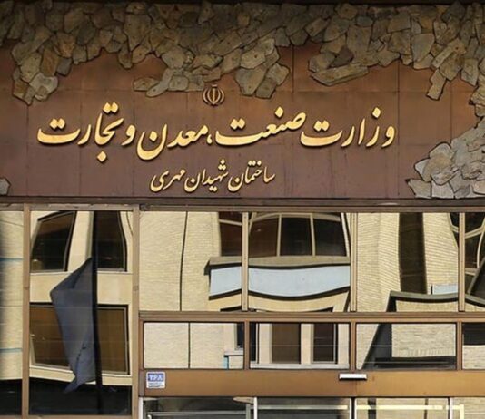 وزارت صمت در صدر شکایت از بخشنامههای یکشبه