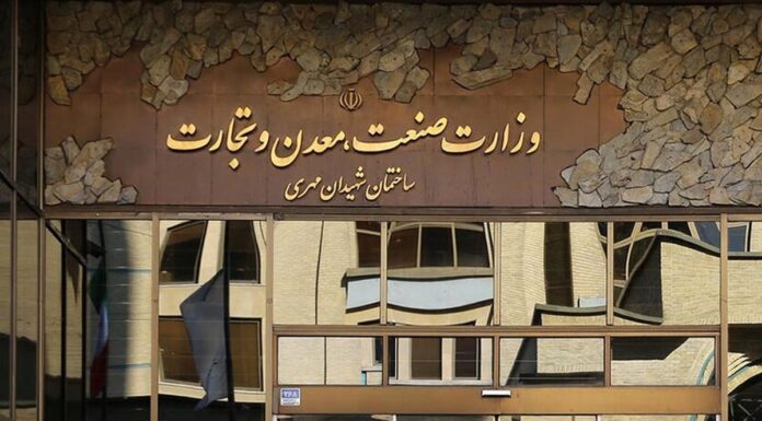 خودروسازی، مجلسی ها را روانه وزارت صمت کرد