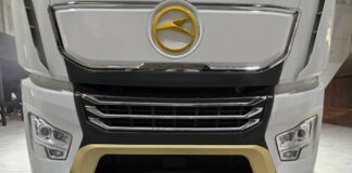 کارمانیا با پشتیبانی کرمان موتور وارد بازار خودروهای تجاری شد