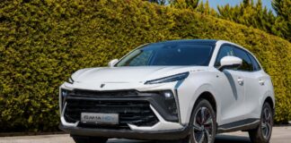 عرضه لاماری هیبرید در سامانه یکپارچه خودروهای وارداتی+قیمت