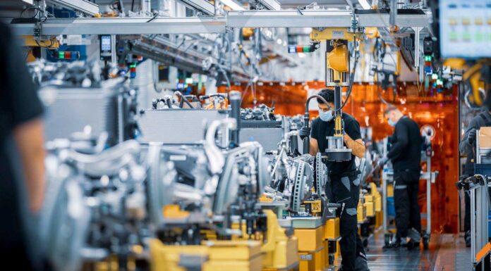 دو مانع بزرگ تولید در ایران