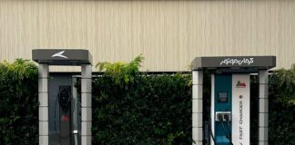 توسعه سراسری ایجاد ایستگاههای شارژ خودروهای برقی کرمان موتور