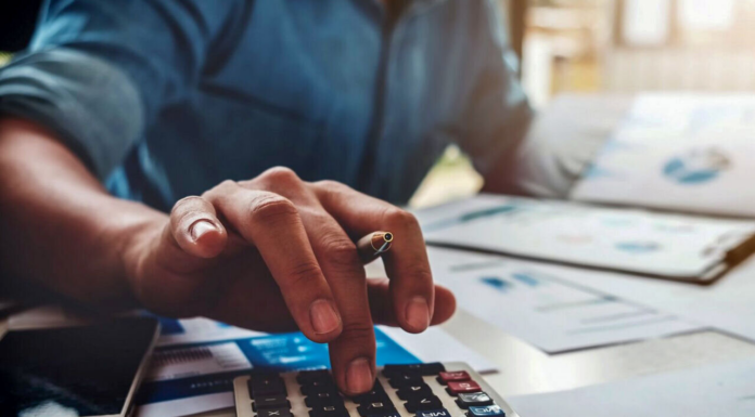 افزایش مالیات ارزش افزوده تورم زا است