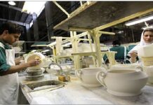 رشد مالیات در شرایط رکود تورمی، ضد تولید است