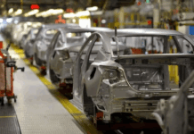 پایان رکود ۱۶ ماهه خودروسازان