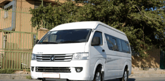 عرضه ۳۵ دستگاه ون در بورس کالا