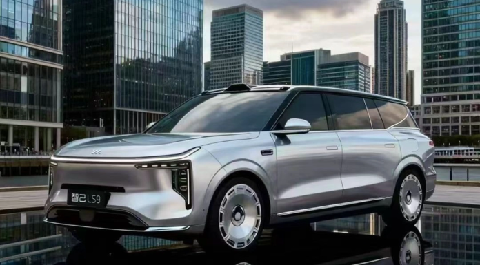 این خودروی لاکچری به ایران می آید