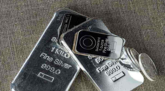 قیمت جهانی نقره رکورد زد