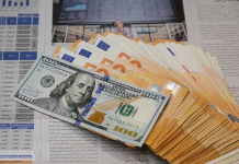 دلار و یورو تک نرخی شد