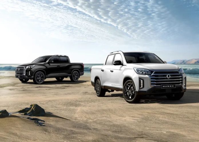 موسو گرندخان Q300