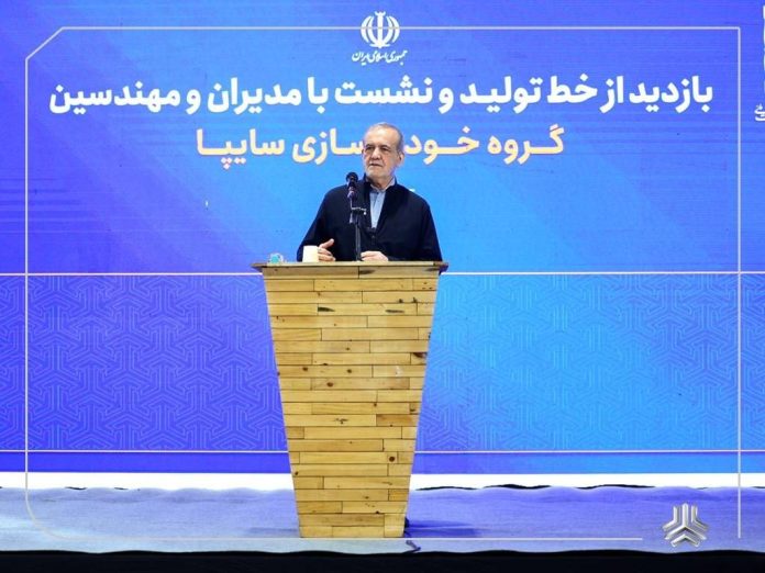 بازدید رئیس جمهور از سایپا